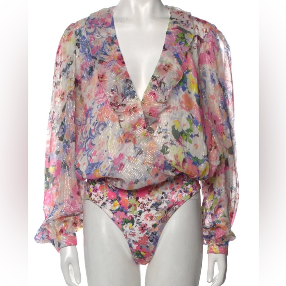NWT Rococo Sand Floral Ruffle Bodysuit